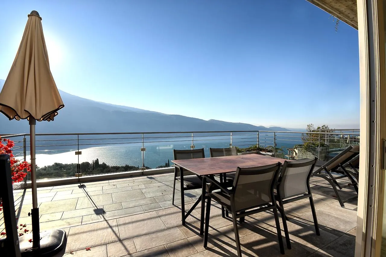 La Dolce Vita Relais - Hotel Gallo Tignale Apartment