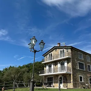 Fortezza Frühstückspension Sarzana